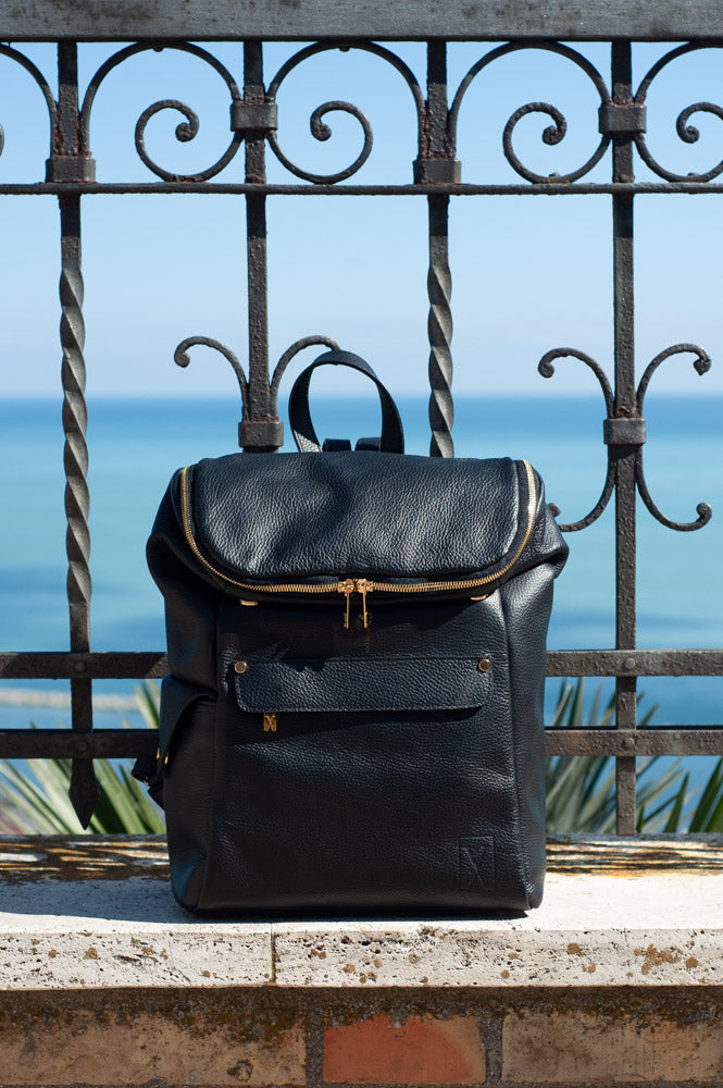 Elio Italian Calfskin Leather Backpack in Mezzanotte