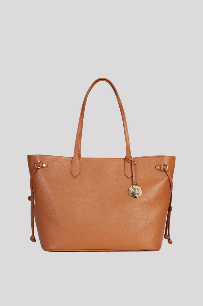 <em>Portatutto</em> Italian Calfskin Leather Carryall in <em>Duna</em>